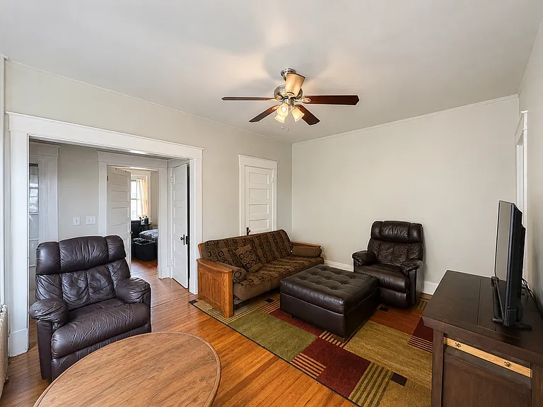 265 W McMillan — Photo 30