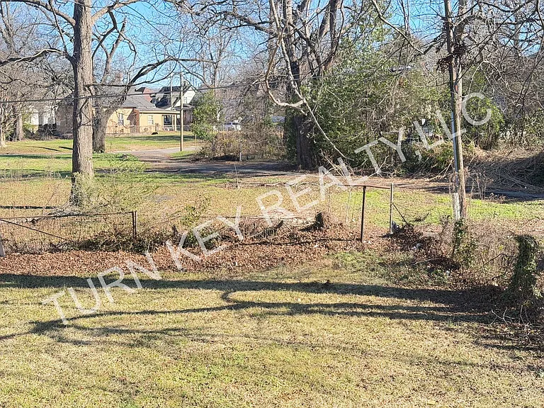 219 47th Pl N — Photo 15