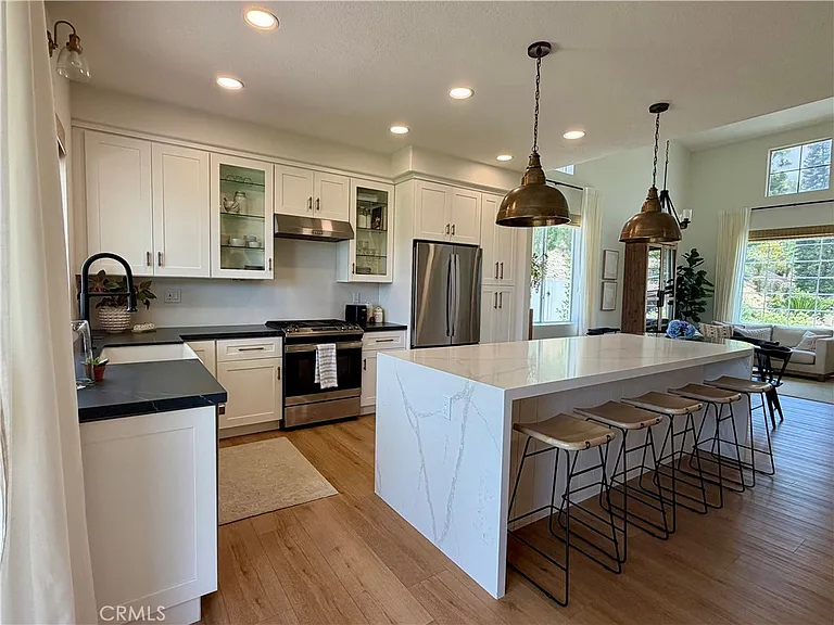 8992 Trumpets Ct — Photo 4