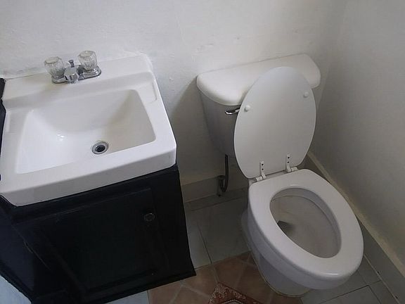 Unit Photo
