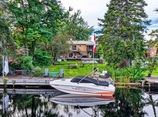 25 Lankin Blvd, Orillia, ON L3V6T1