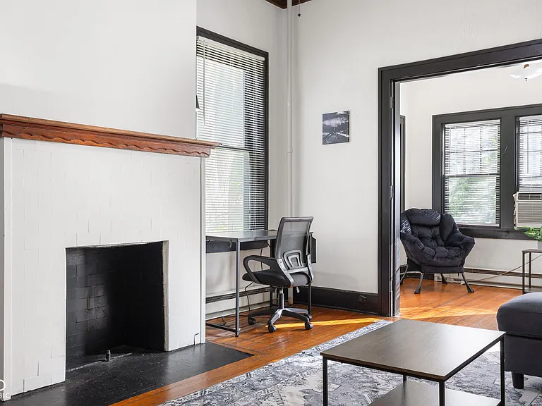 784 Woodruff Place East Dr #2 — Photo 8