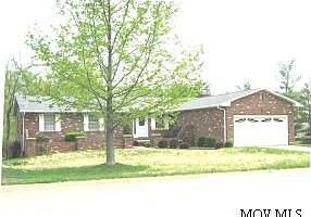 1st image of 221 Pebble Dr