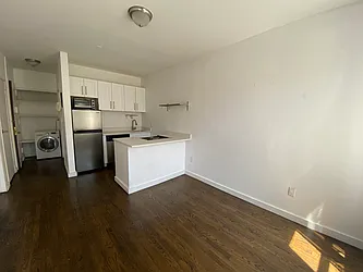 Rented by Smart City Real Estate LLC