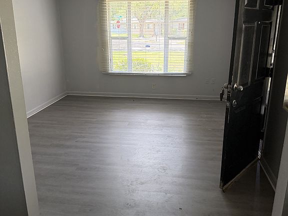 4th image of 3152 Brasque Dr