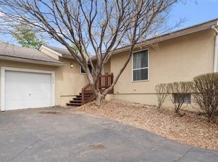 12820 W 109th St, Overland Park, KS 66210