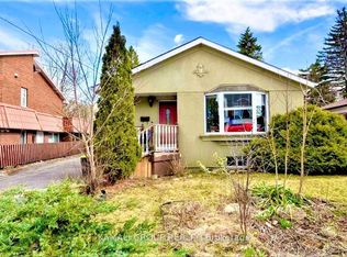 47 Child Dr, Aurora, ON L4G1Y6