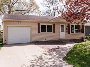 820 11 1/2 St SW, Rochester, MN 55902