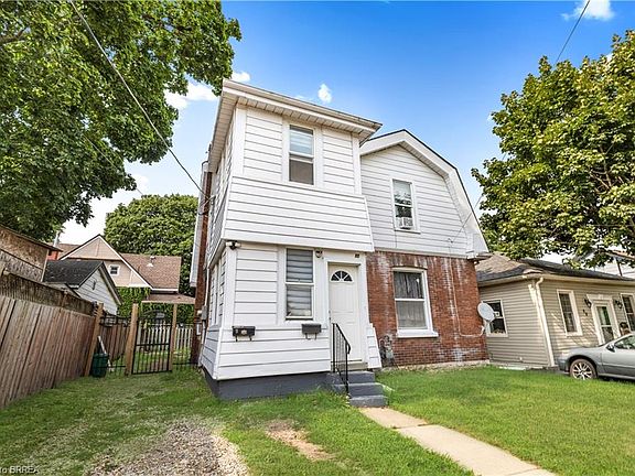 2nd image of 86 Victoria St