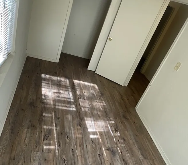 102 W Main St #2A — Photo 22