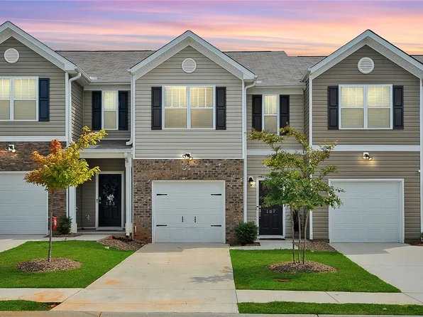 107 Southridge Ct, Easley, SC 29642