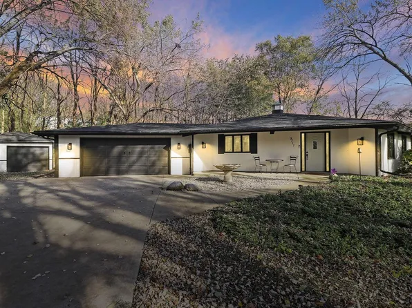 9711 8th AVENUE, Pleasant Prairie, WI 53158