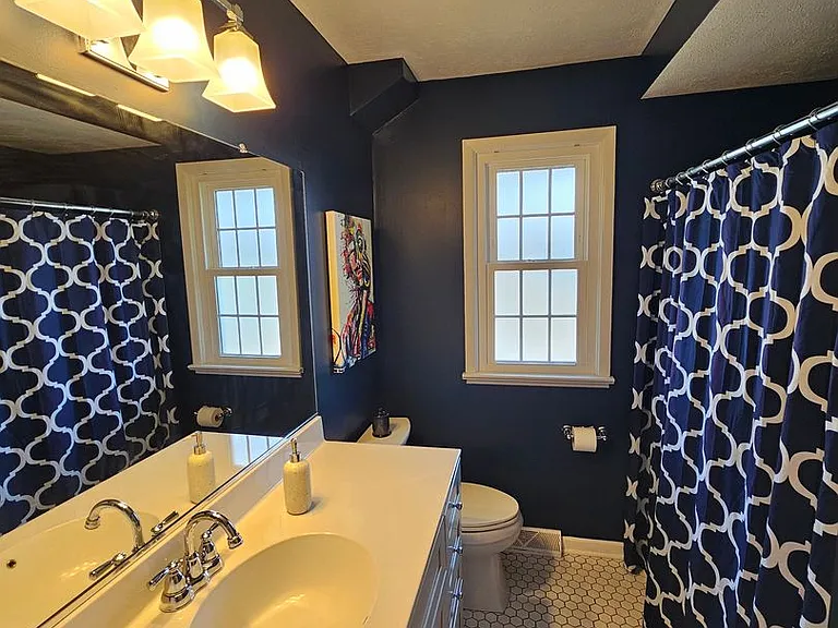 5648 Beacon Hill Dr — Photo 11