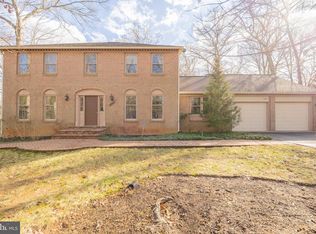 2201 Nobehar Dr, Vienna, VA 22181