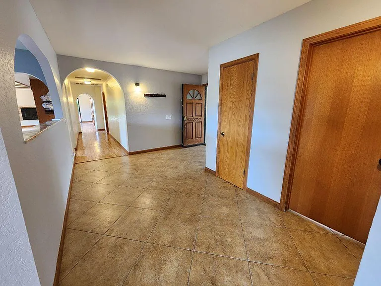 14705 Vesper Rd — Photo 4