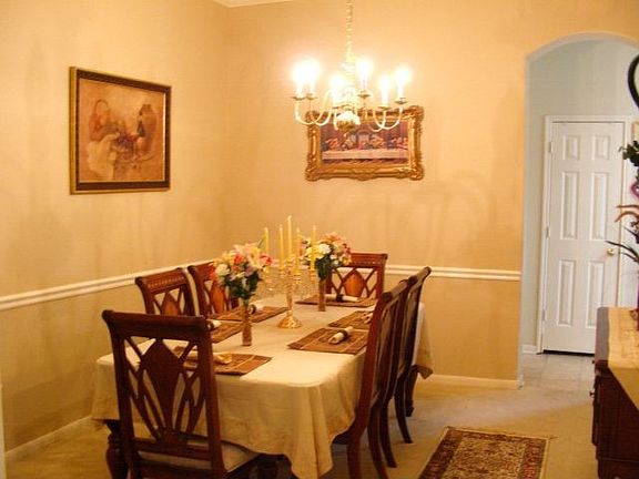 Formal Dining