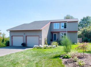 29 Old Cider Mill Rd, Bristol, CT 06010