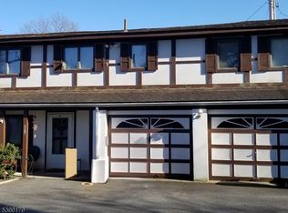 107 N Bertrand Rd, Mount Arlington, NJ 07856