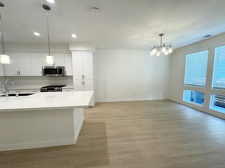 11161 Akarna Ct — Photo 18