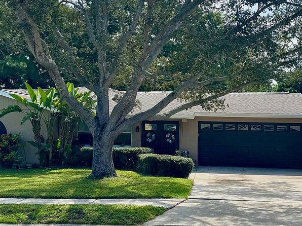 43 Harbor Woods Cir