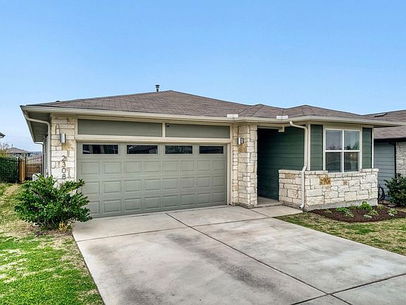 3rd image of 2308 Ranier Ct