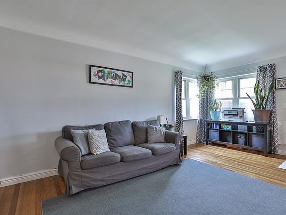 5th image of 1032 Glenna Dr