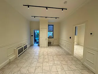 Rented by KNOCKKNOCK LLC