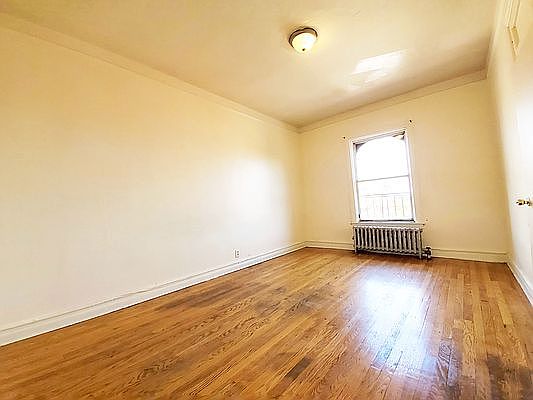 4th image of 91 Halsey St #2E