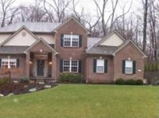 4204 Boomer Rd, Green Township, OH 45247