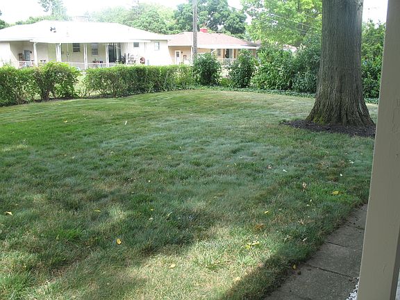 3rd image of 1192 Shady Hill Dr