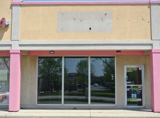 34 W Roosevelt Rd, Lombard, IL 60148