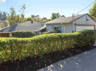 2569 El Caminito, Oakland, CA 94611