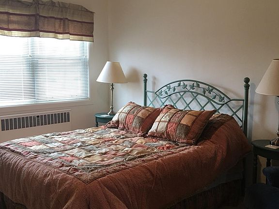 4th image of 1406 Lake Blvd APT 2W