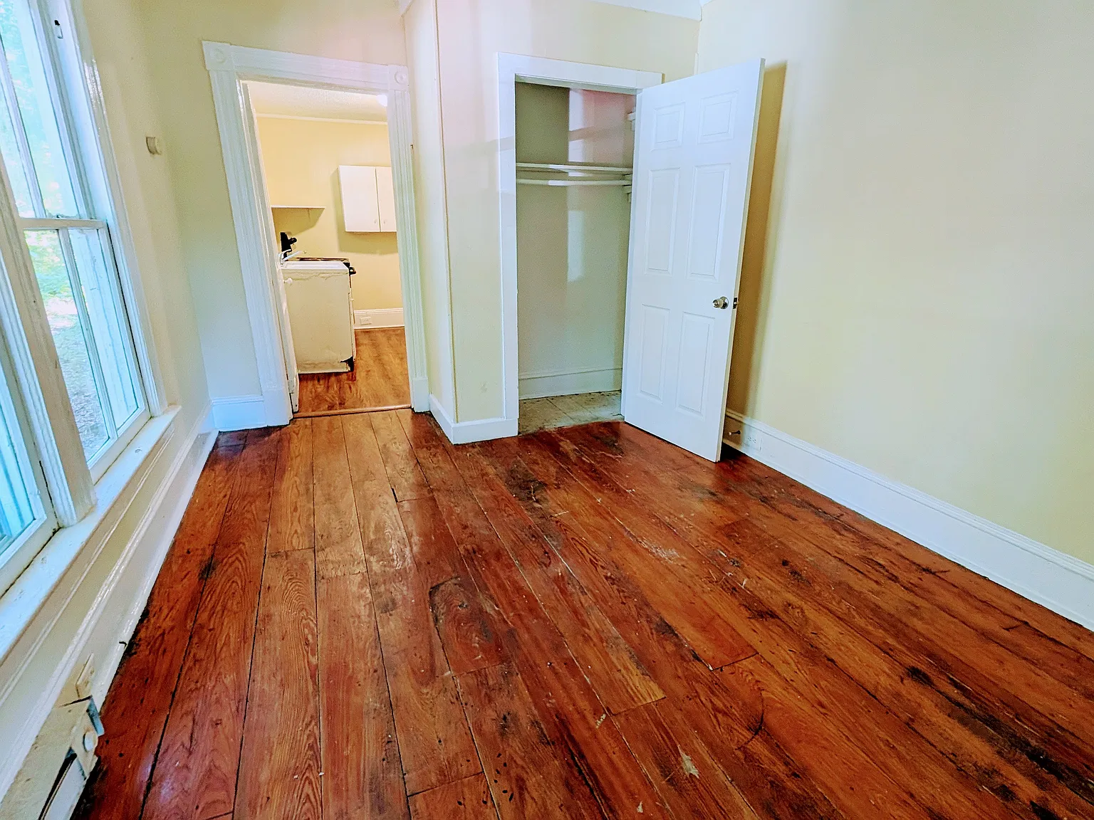1 bed, 850 sqft, $850 — Photo 3