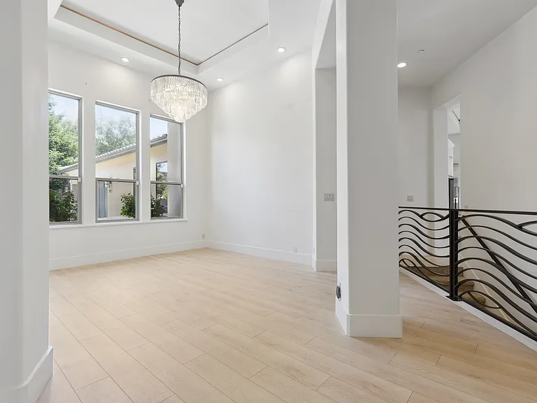 formal dining room