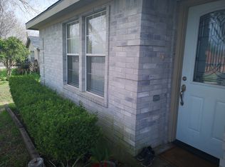 110 Ted Ct, Kyle, TX 78640