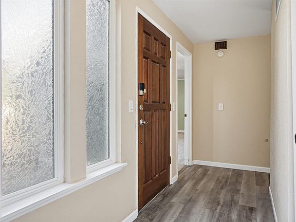 4th image of 2508 S Edison Pl