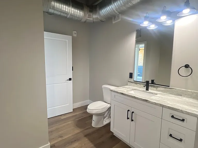 119 E Princess Anne Rd — Photo 175