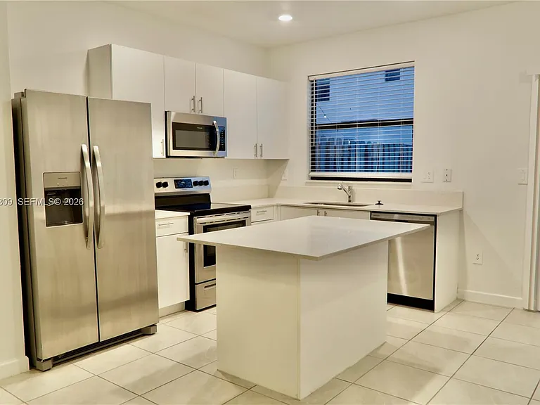 11719 SW 246th Ter — Photo 31