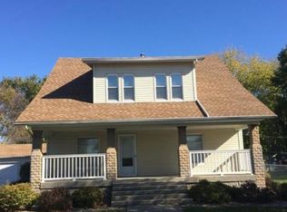 208 N Leney St, Ogden, IL 61859