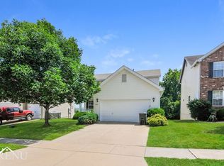 346 Hunters Heights Dr, Eureka, MO