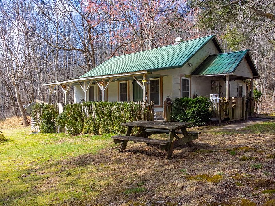 1st image of 3808 Walnut Creek Rd