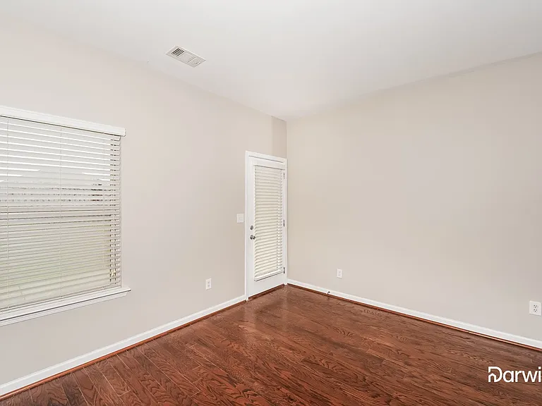 191 Oakwell St — Photo 10