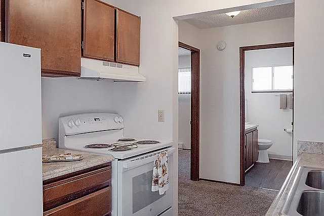 Villa 34 Apartments - Portland Oregon