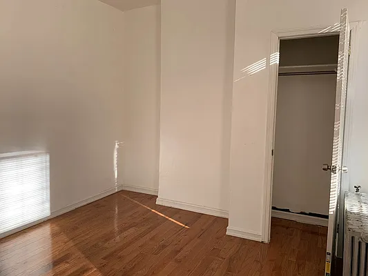 Rented by Rentiko Inc | media 25