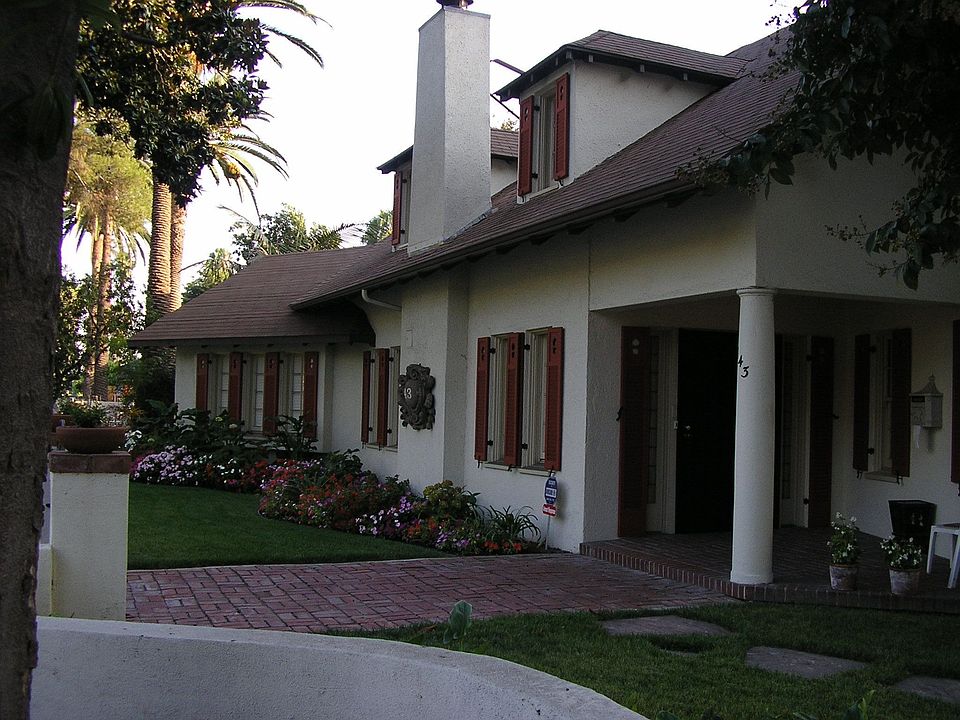 1st image of 143 N Orange Grove Blvd