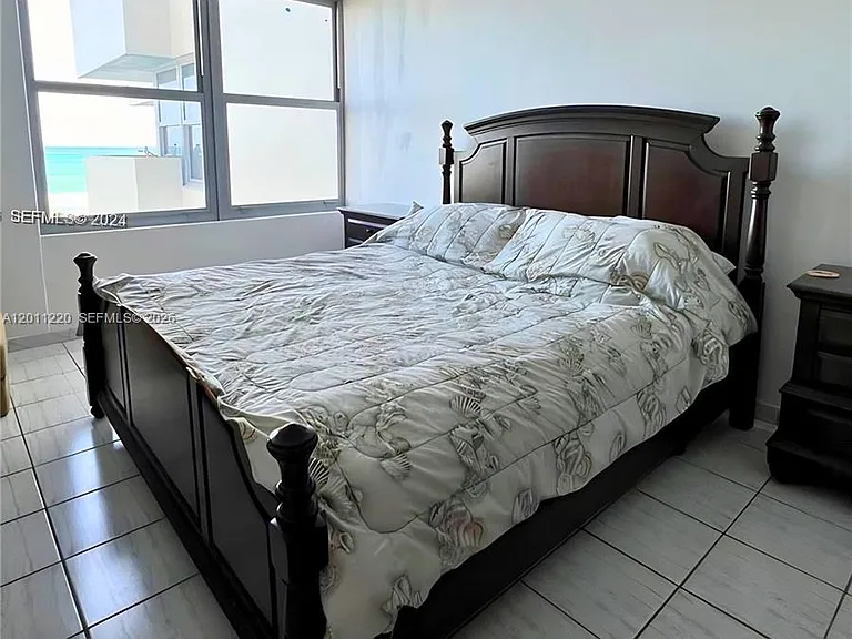 2899 Collins Ave #905 — Photo 6