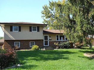 5581 Satinwood Dr, Columbus, OH 43229