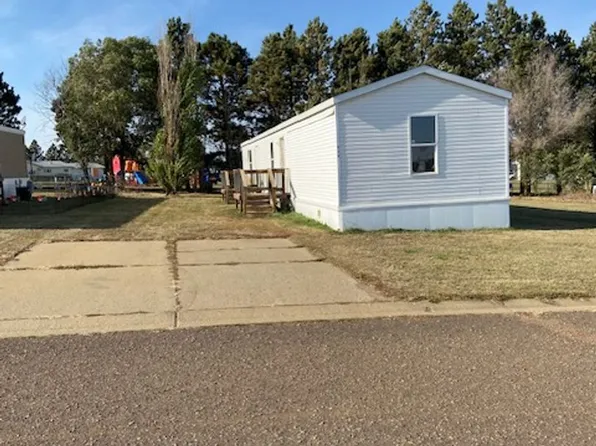 864 Alb Dr, Dickinson, ND 58601