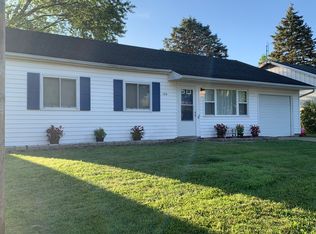 106 Lotus Ln, Washington, IL 61571